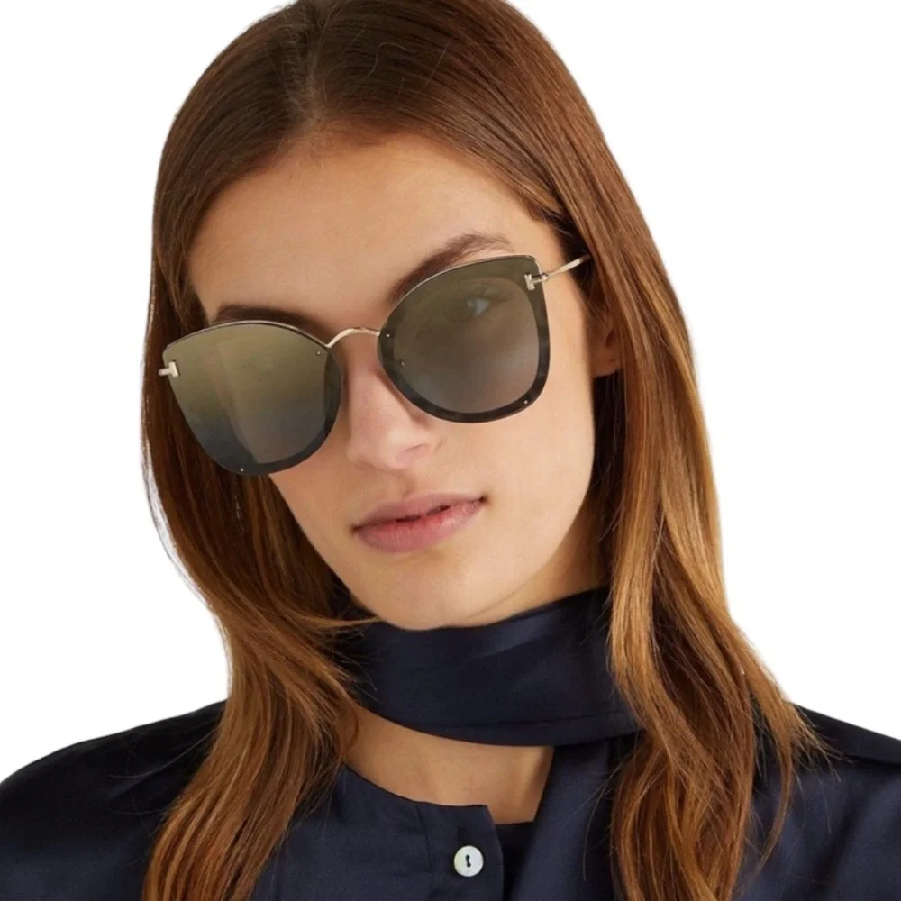 TOM FORD Charlotte Sunglasses Cat-Eye Brown Gold Tortoiseshell Gradient Lenses